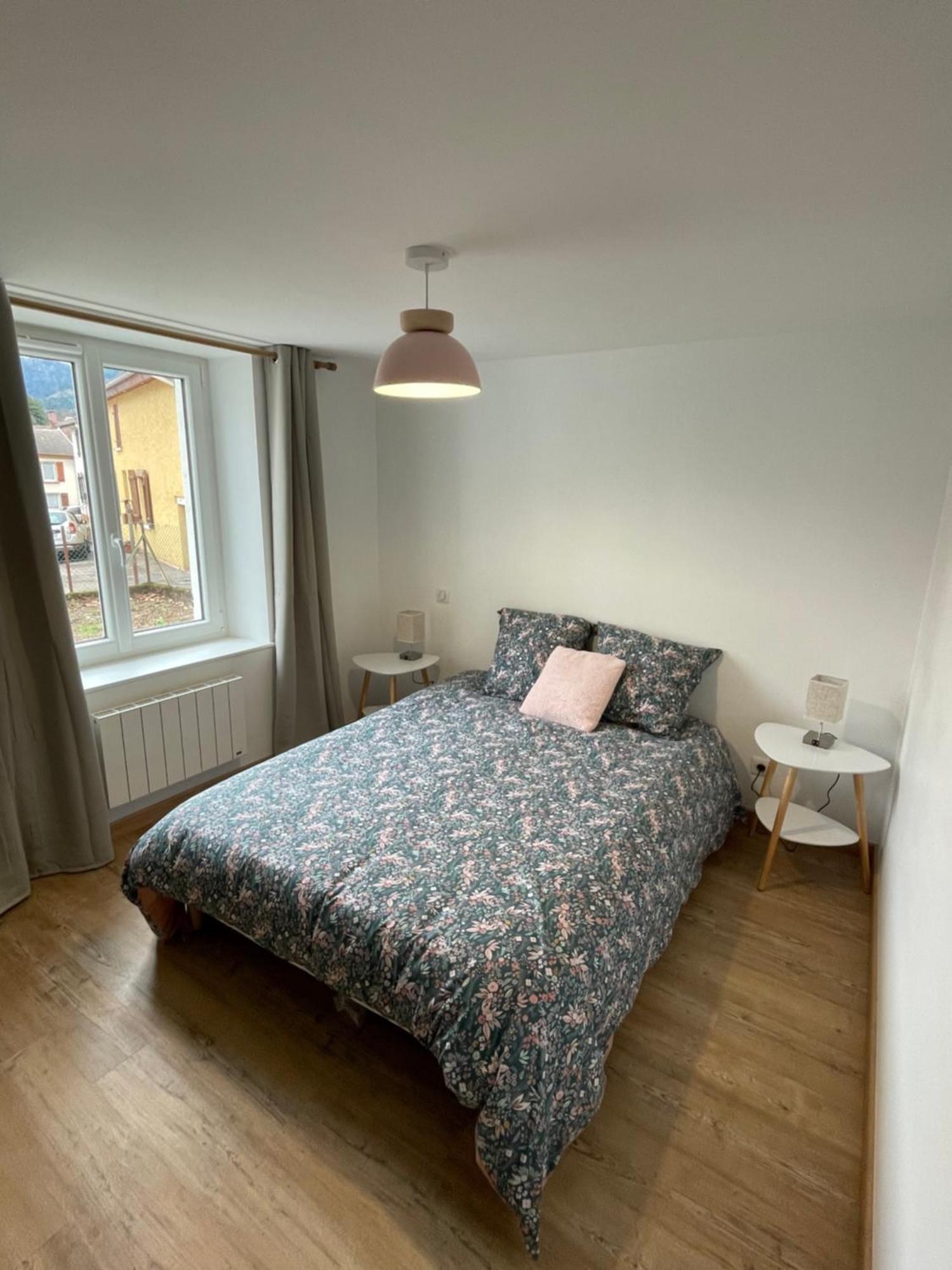 Logement Idealement Situe Sur La Voie Verte Celles-sur-Plaine Esterno foto